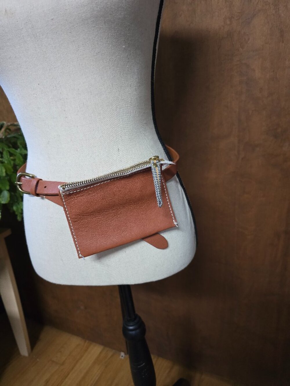 TOKYObay Obi Collection Leather Belt Bag in Saddle S/M